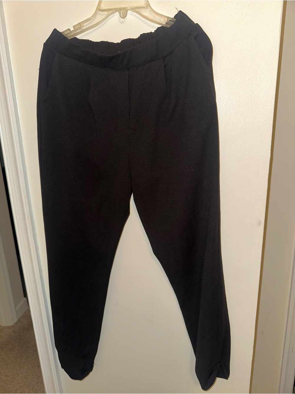 iris Black Elastic-Waist Women's Trousers